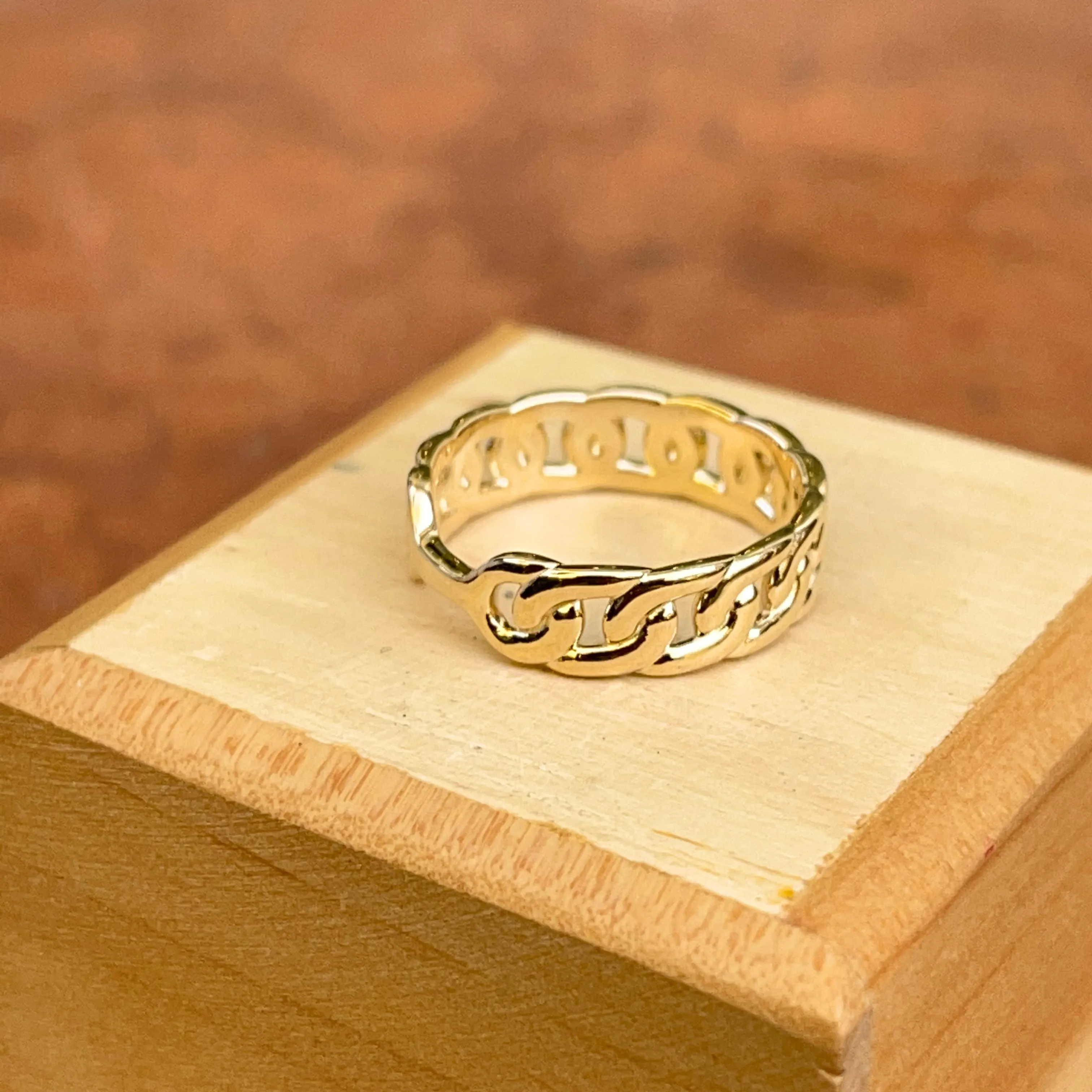10KT Yellow Gold Chain Link Band Ring