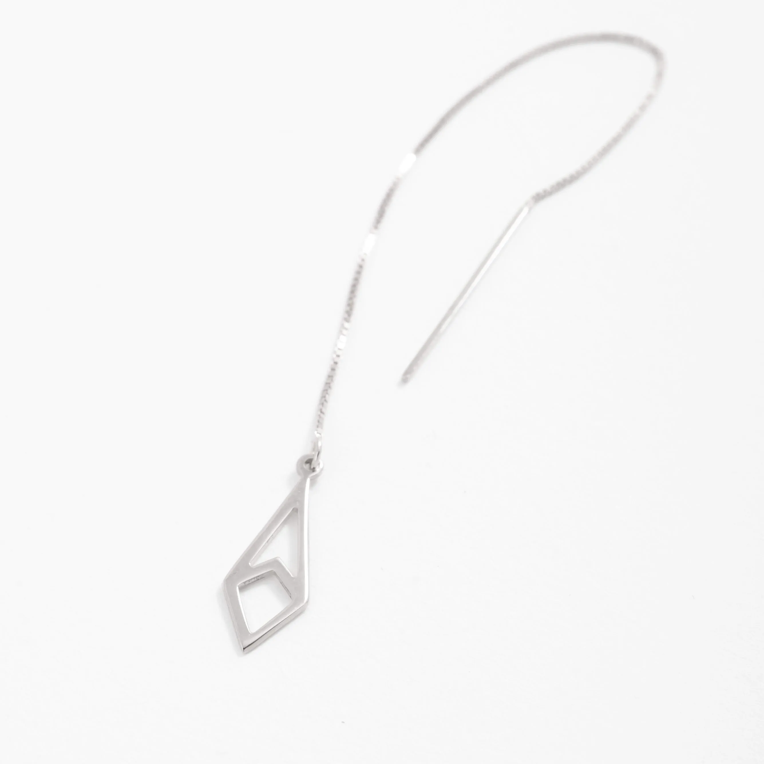 14K Gold Kite Shaped Threader Earrings