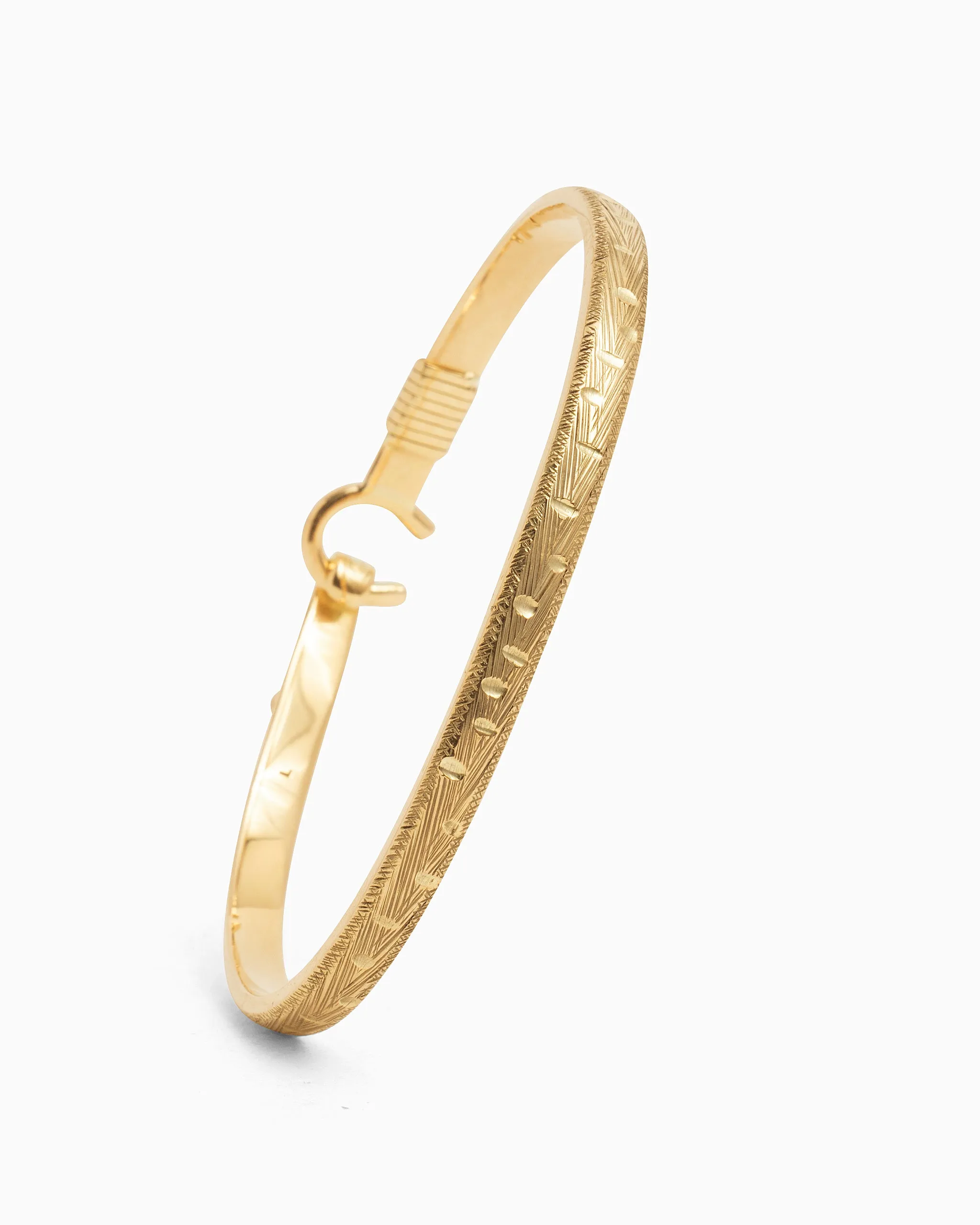 14K Gold Marine Texture Hook Bracelet with Compass, 5mm