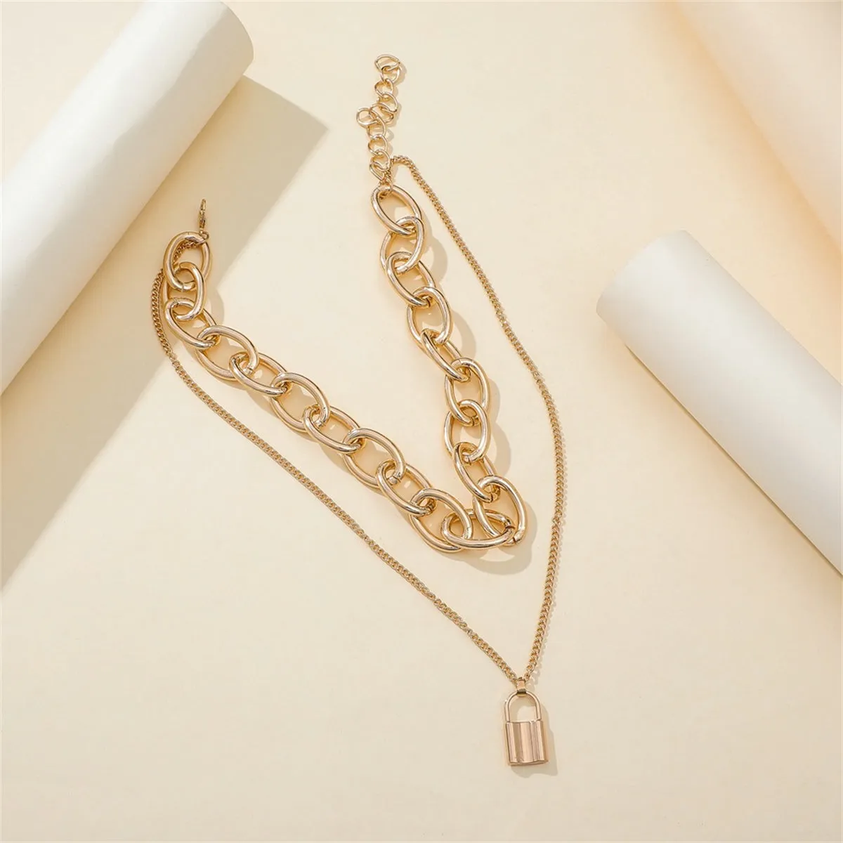 18K Gold-Plated Cable Chain Lock Pendant Layered Necklace