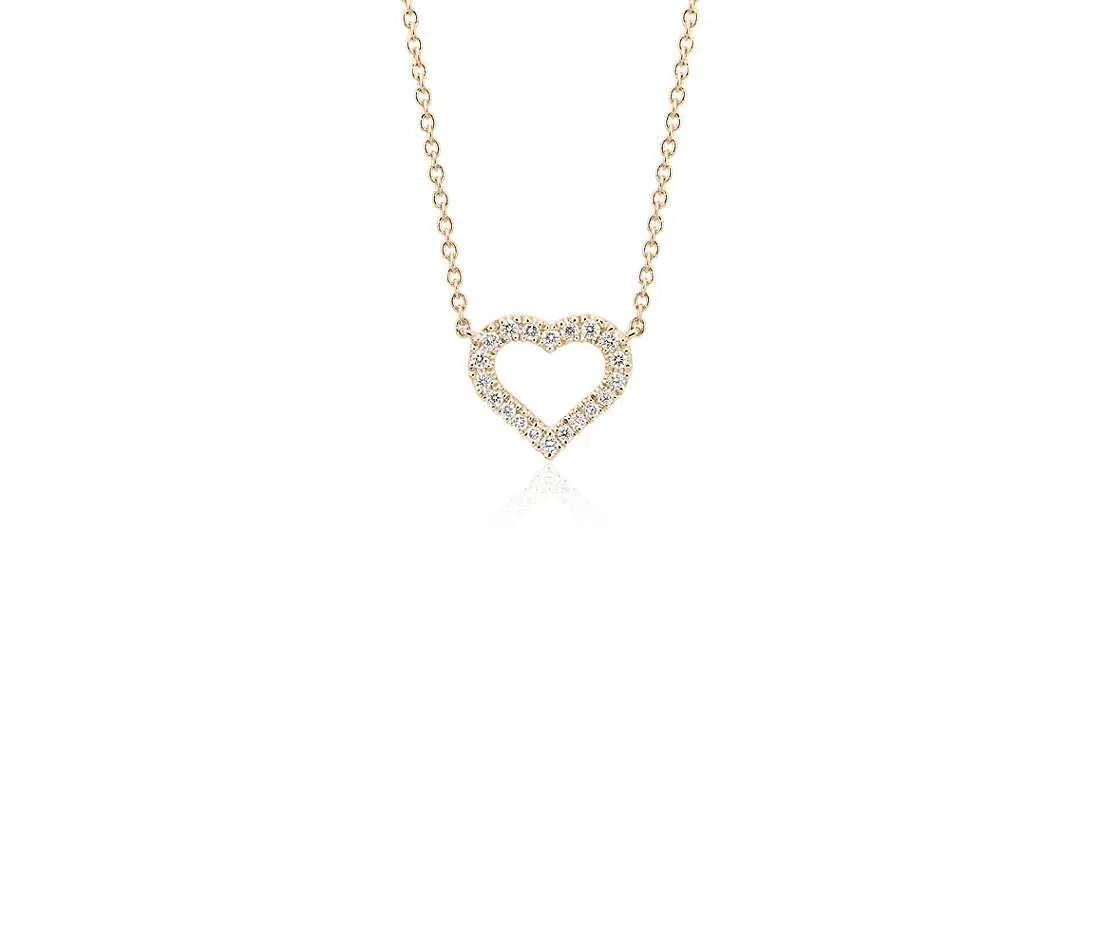 Amour Necklace