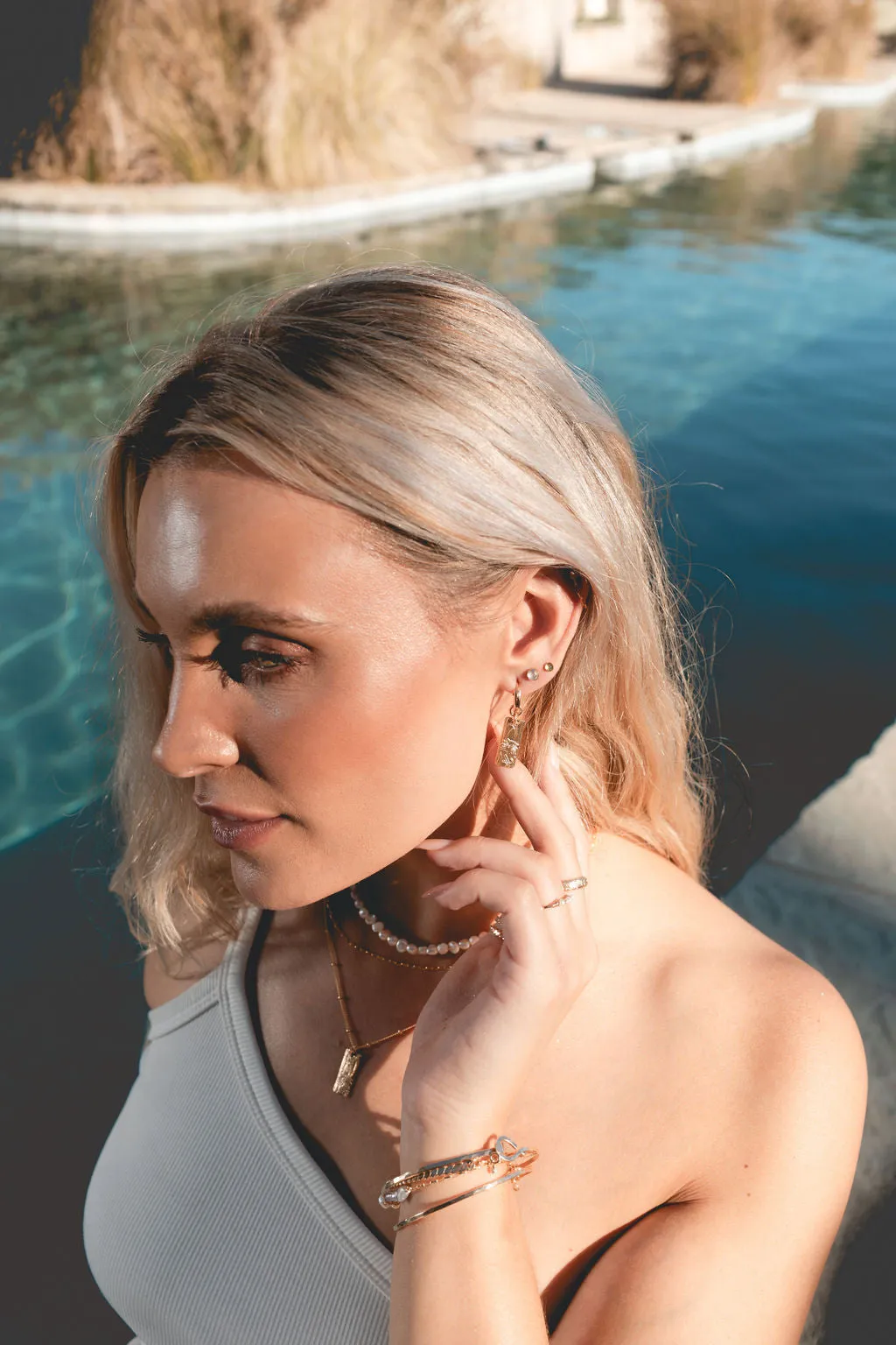 ANDAZ NECKLACE