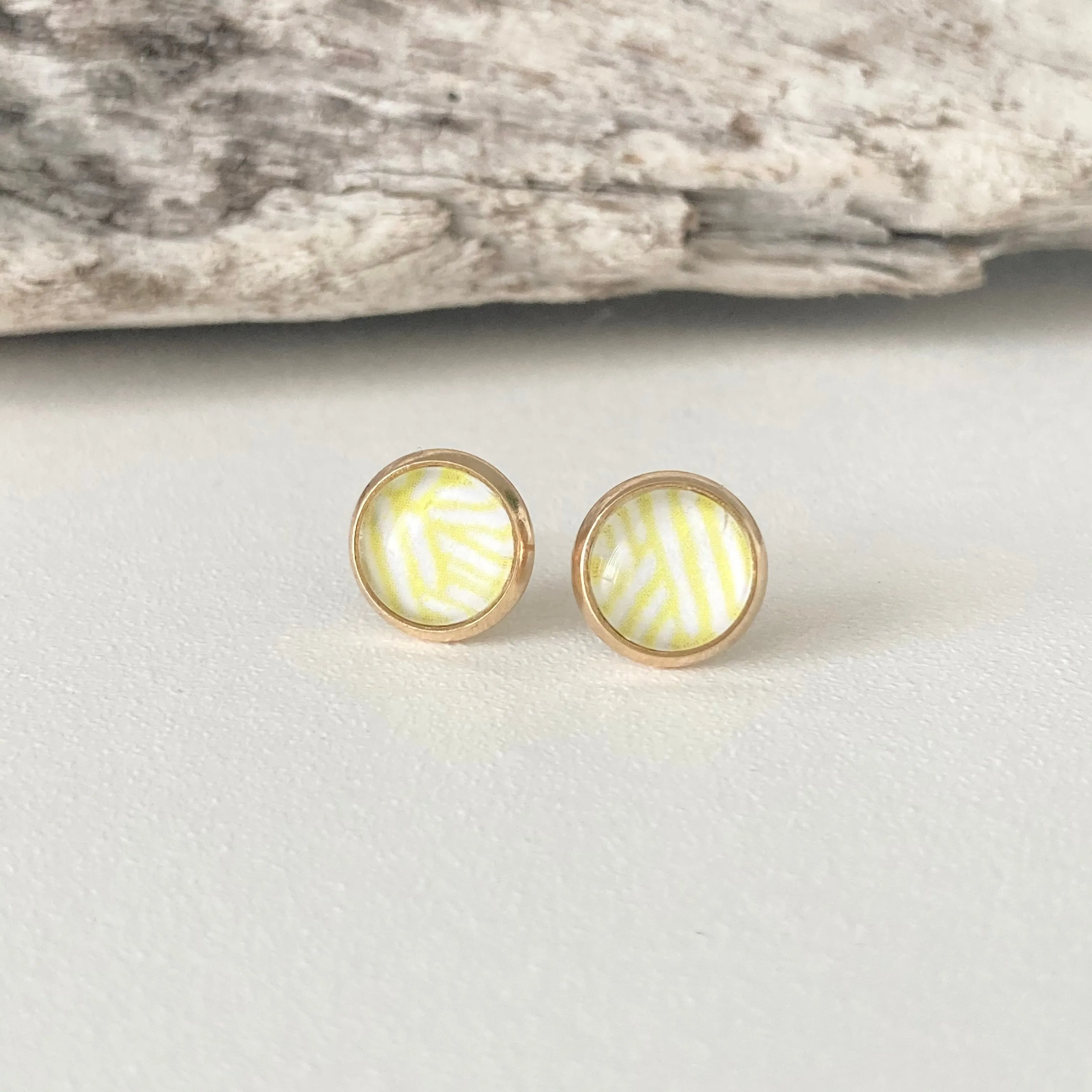 Arue stud Earrings