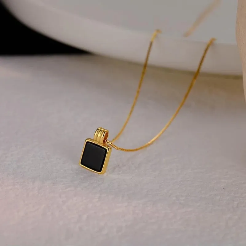 Black Exquisite Minimalist Square Pendant Choker Chain Necklaces
