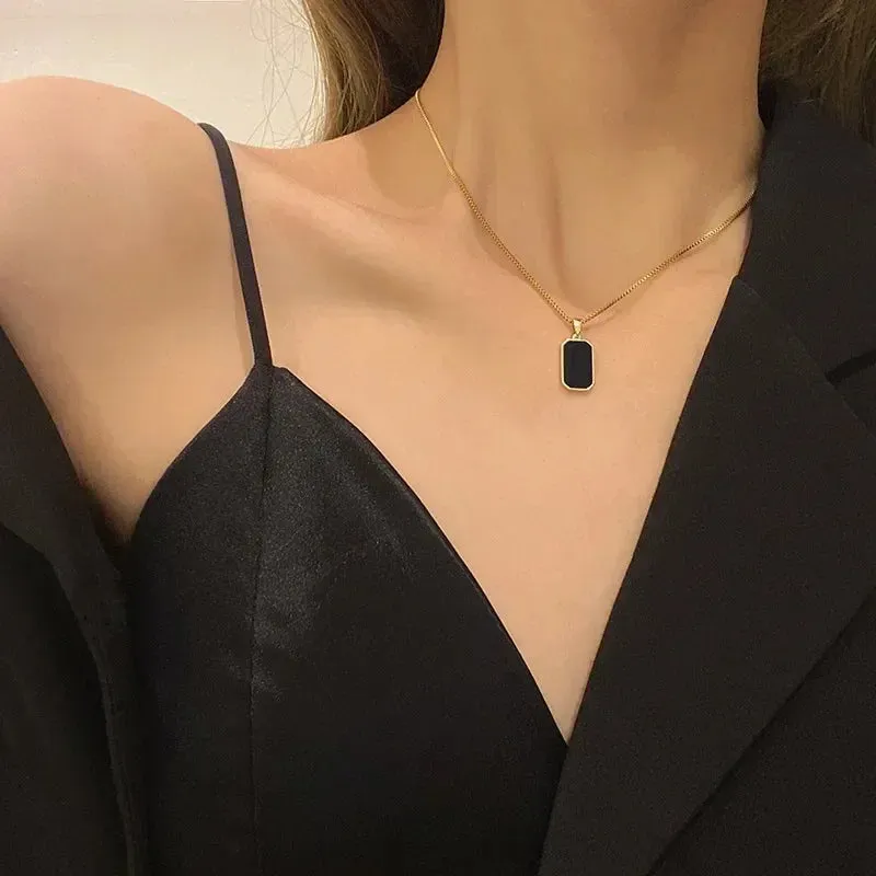 Black Exquisite Minimalist Square Pendant Choker Chain Necklaces