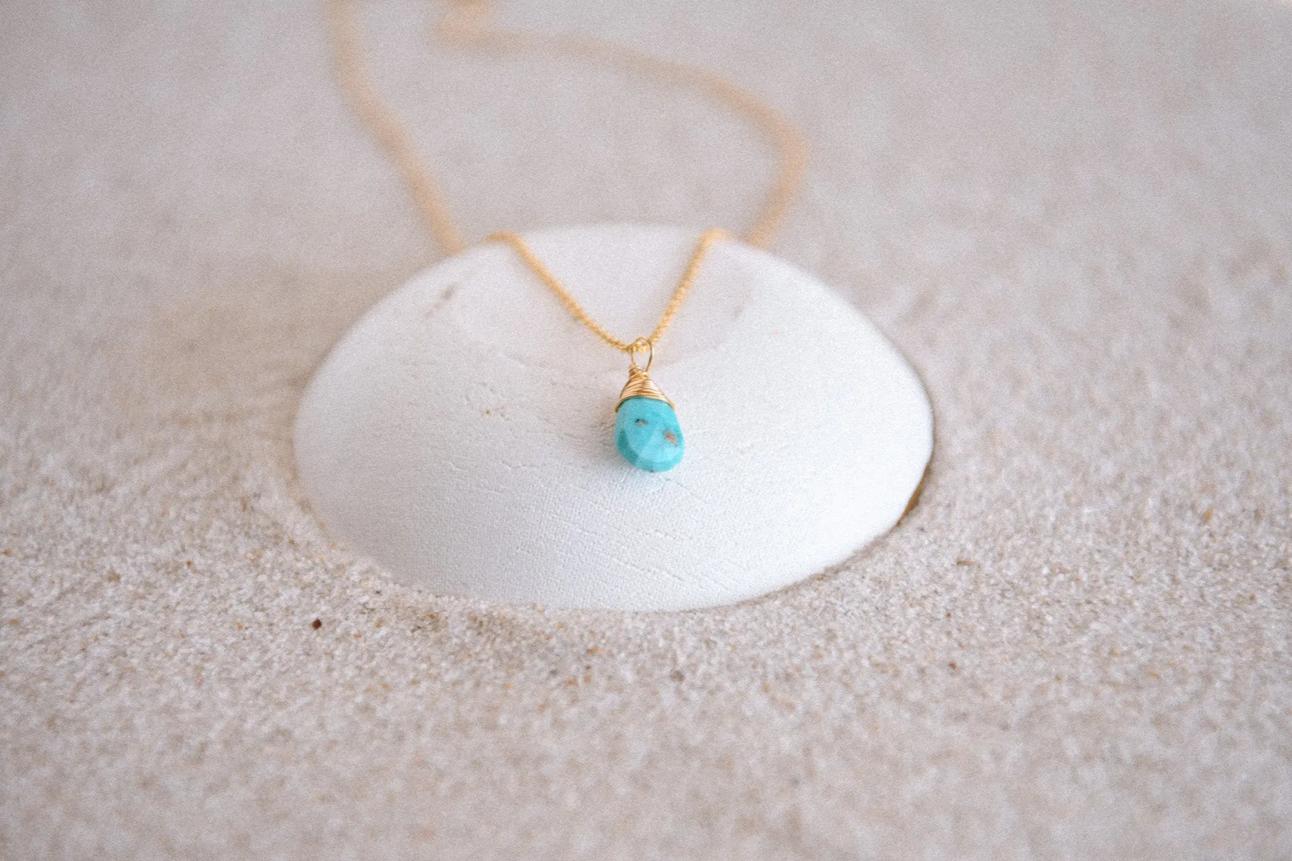 Bohemian Voyage Teardrop Pendant Necklace in Turquoise