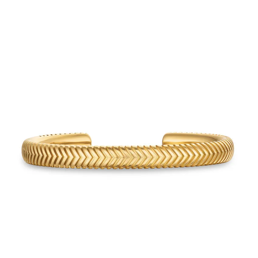 Chevron Cuff Bracelet in 18K Yellow Gold, 8mm, Size Medium
