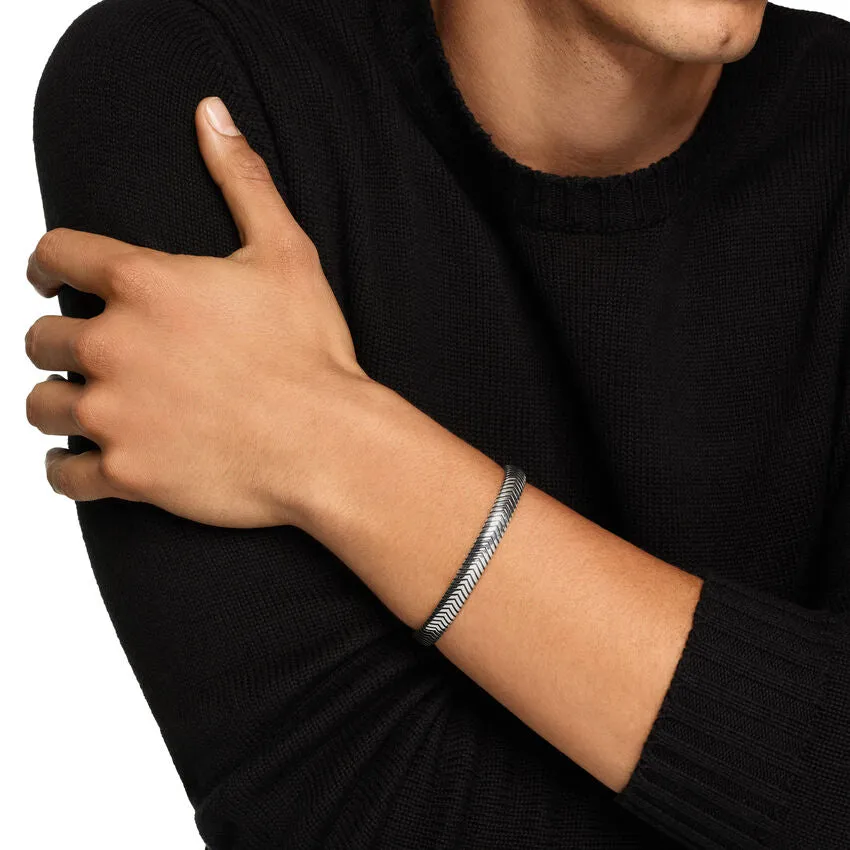 Chevron Cuff Bracelet in Sterling Silver, 8mm, Size Large