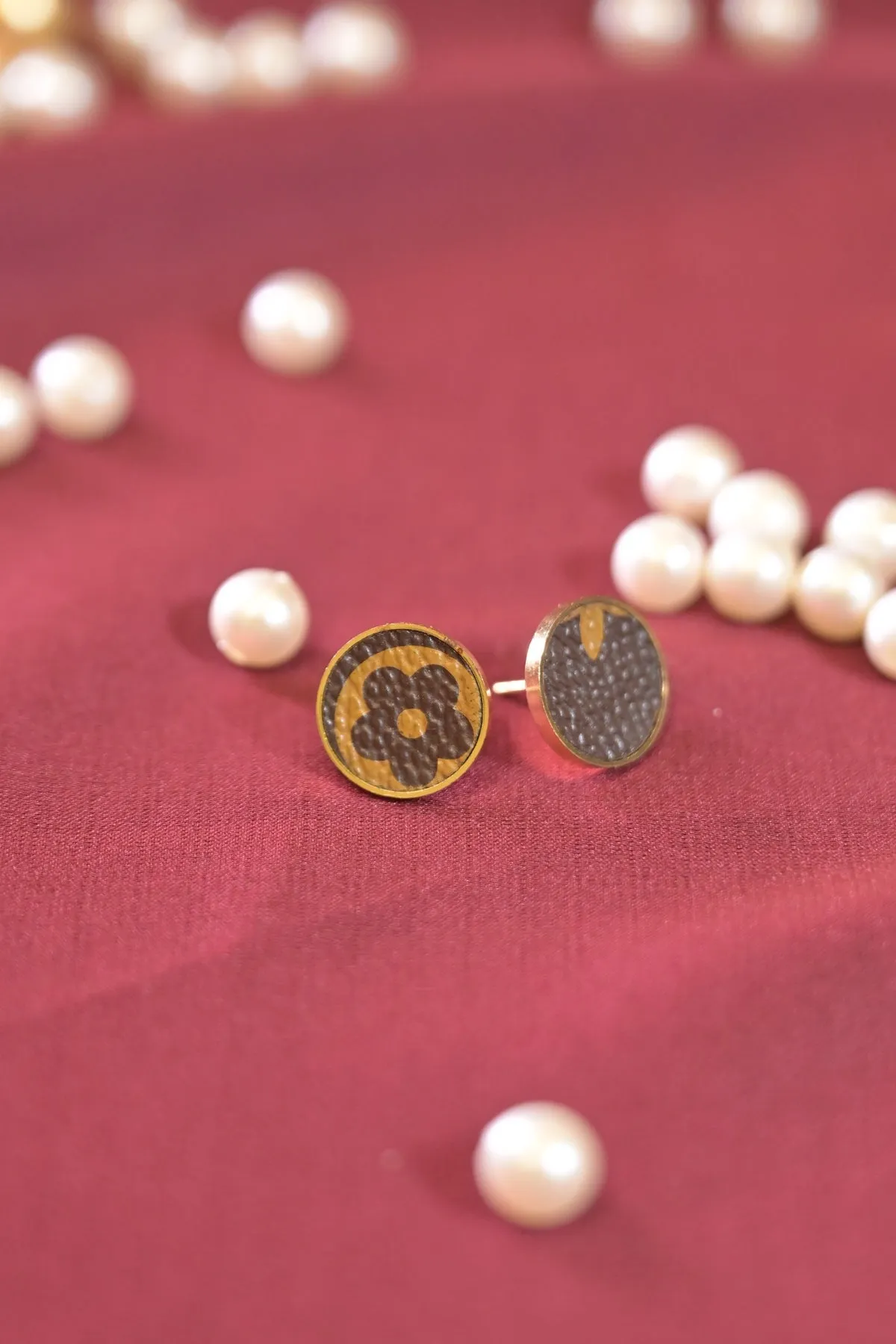 Circle Petite Stud Earrings