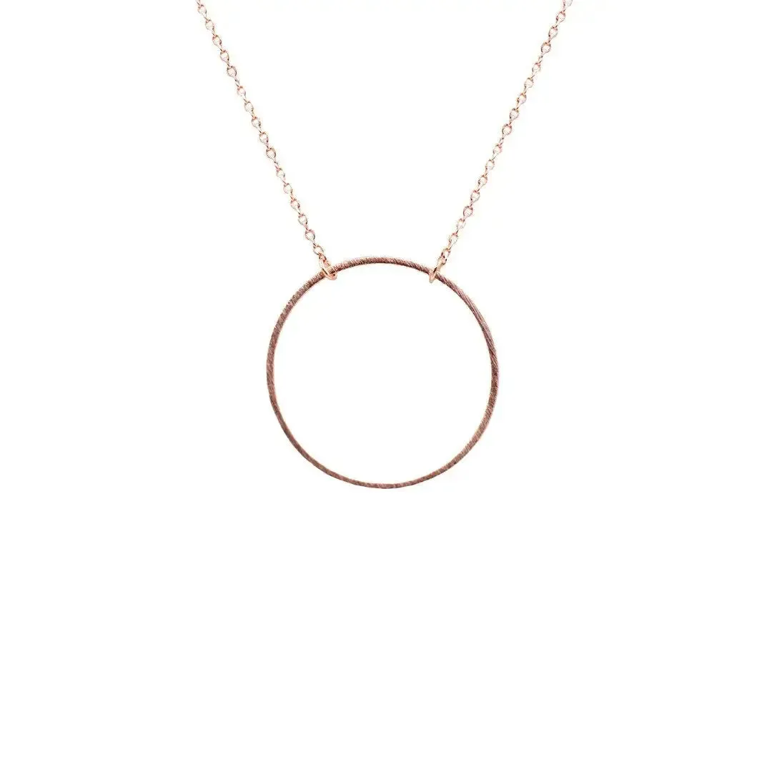 CIRCULAR PENDANT NECKLACE