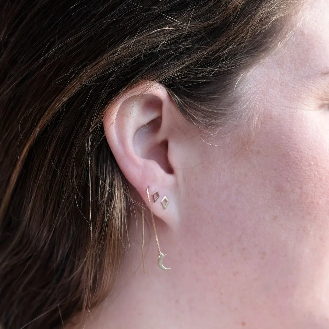 Crescent Moon Threader Earring in 14k Gold (single earring)