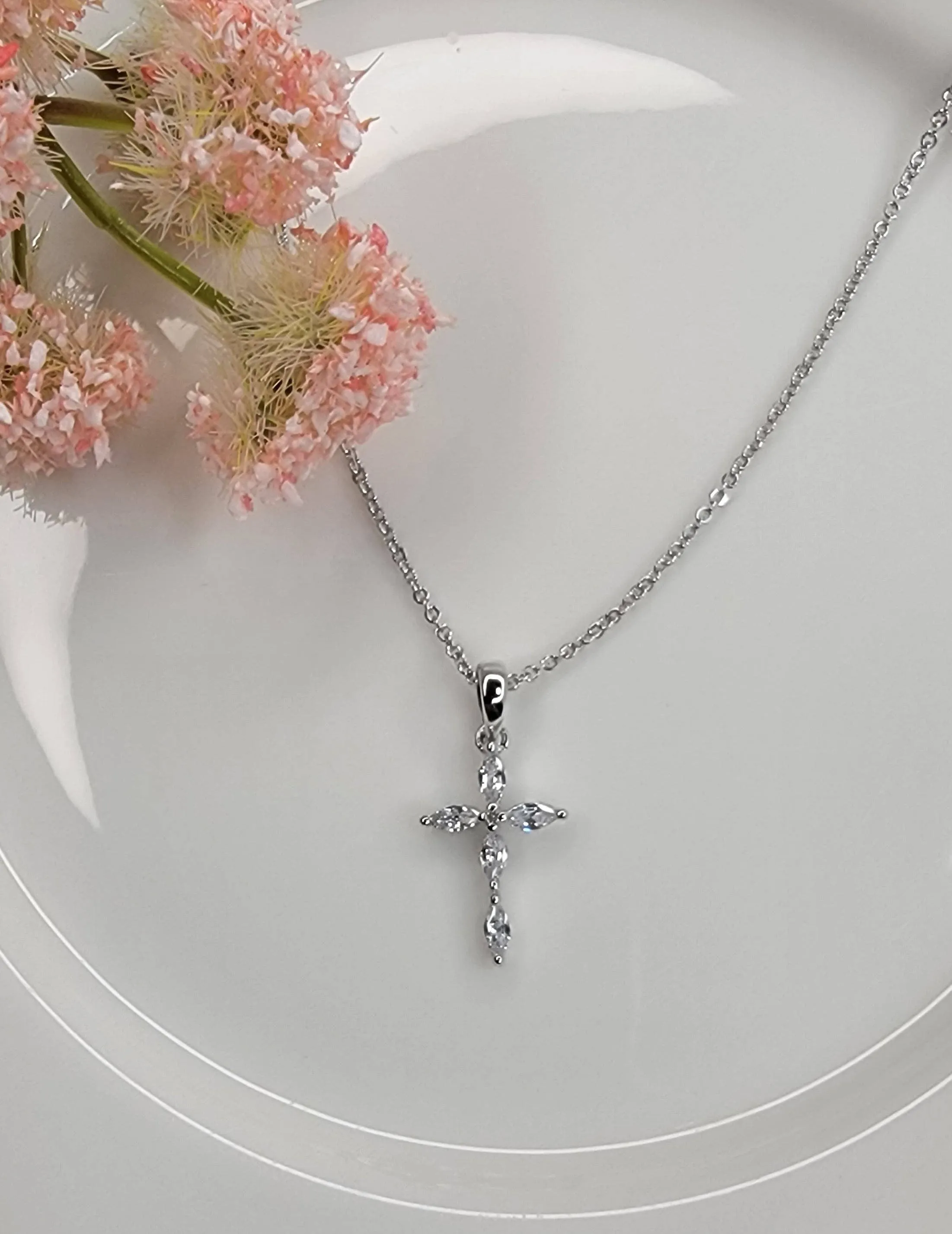 Cz Small Cross Necklace: Silver