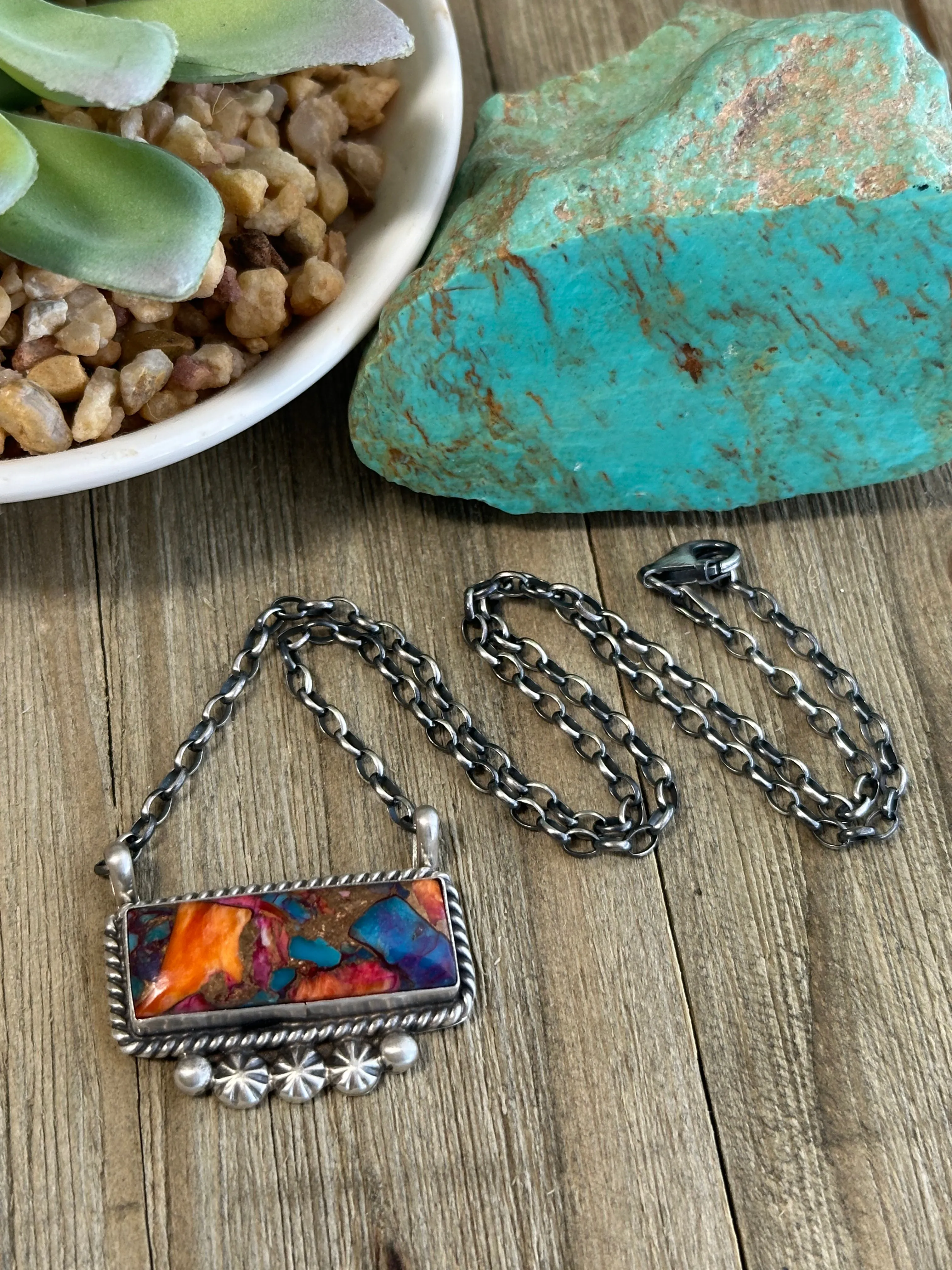 Dalia Bar Necklace