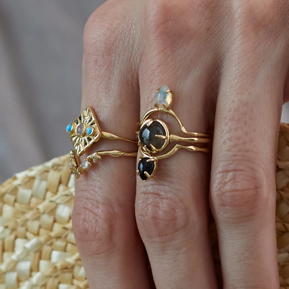 Drip Ring in Black Onyx