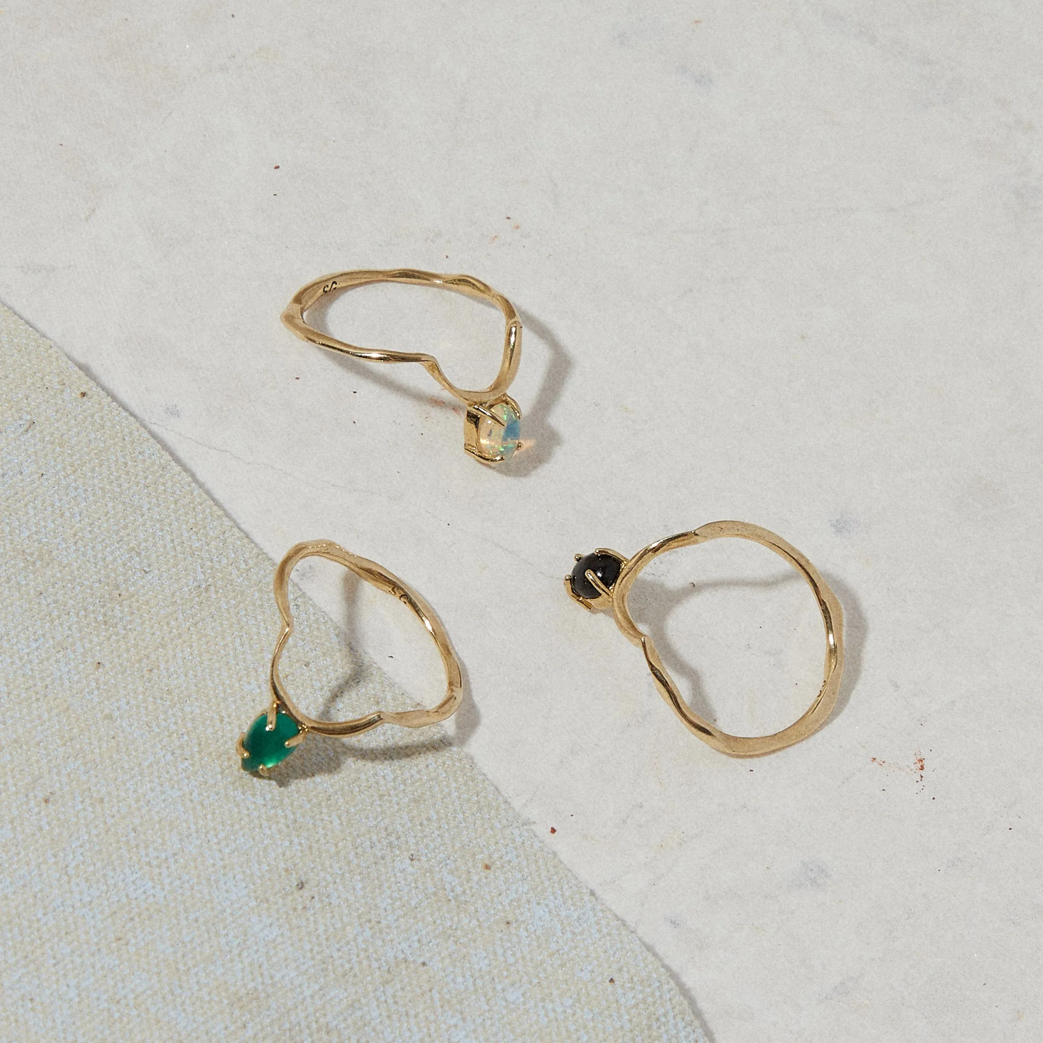 Drip Ring in Black Onyx