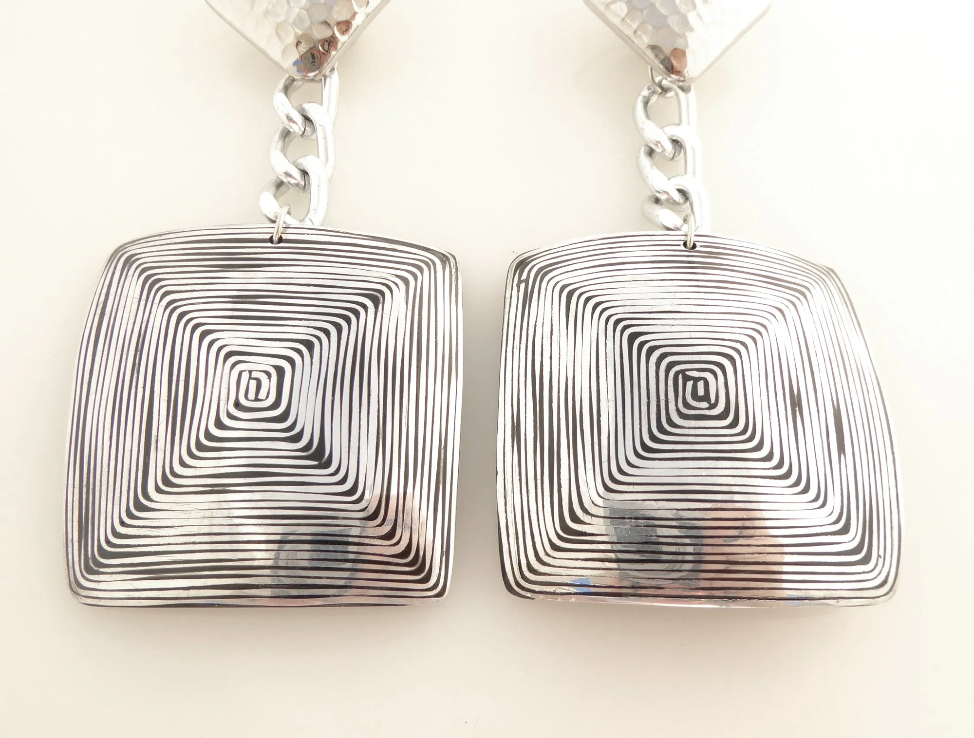 Fizza geometric earrings