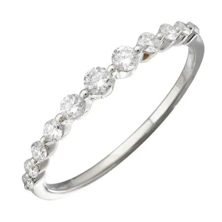 Floating Graduated Diamonds Band