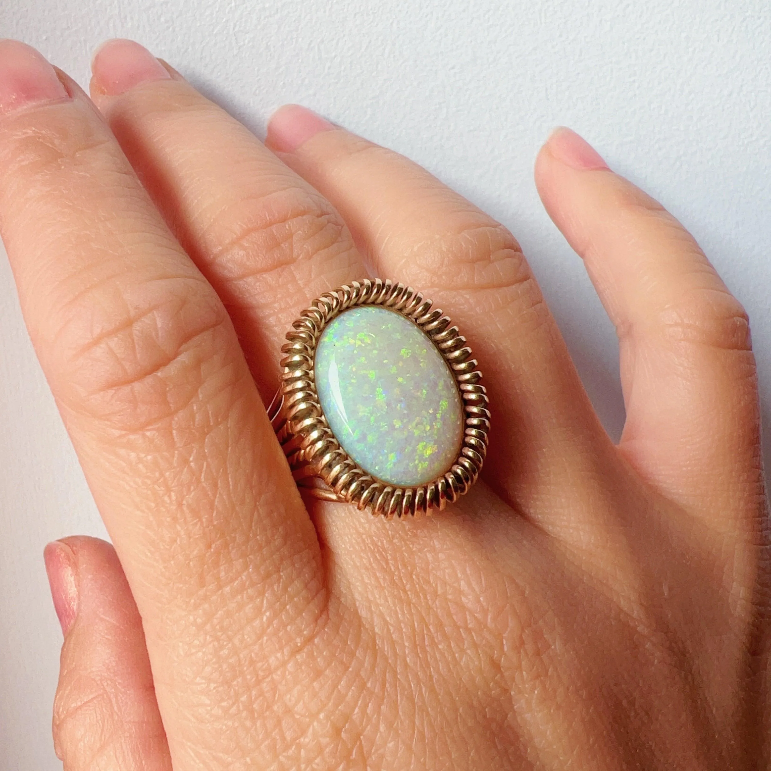 French vintage 18K gold Tubogas opal cabochon cocktail ring