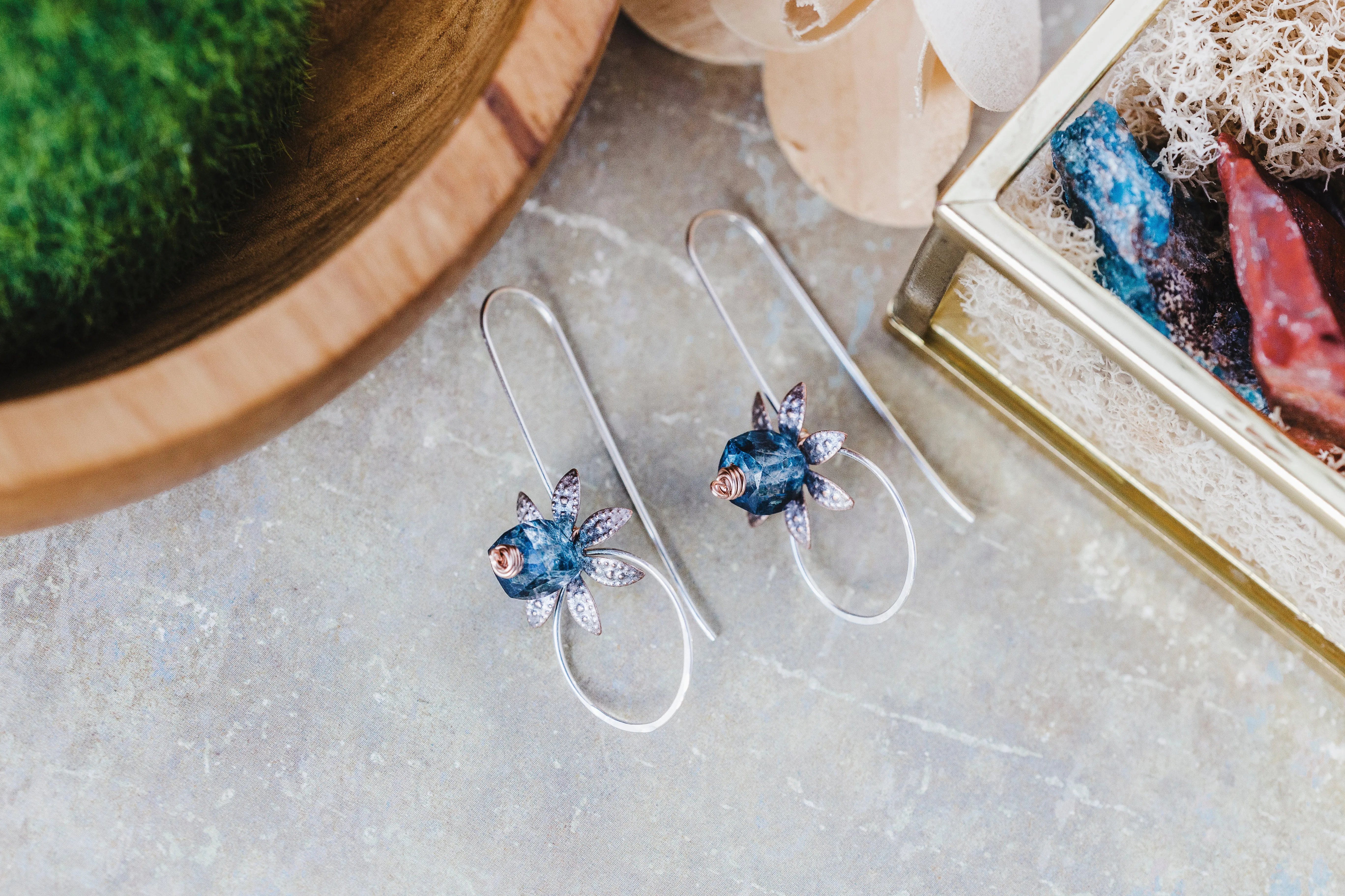 Gemstone Flower Circle Threader Earrings