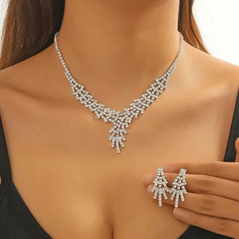 Geometric Rhinestone Necklace Earrings For Women Long Tassel Jewelry Sets Ladies Weddings Banquet Accessory