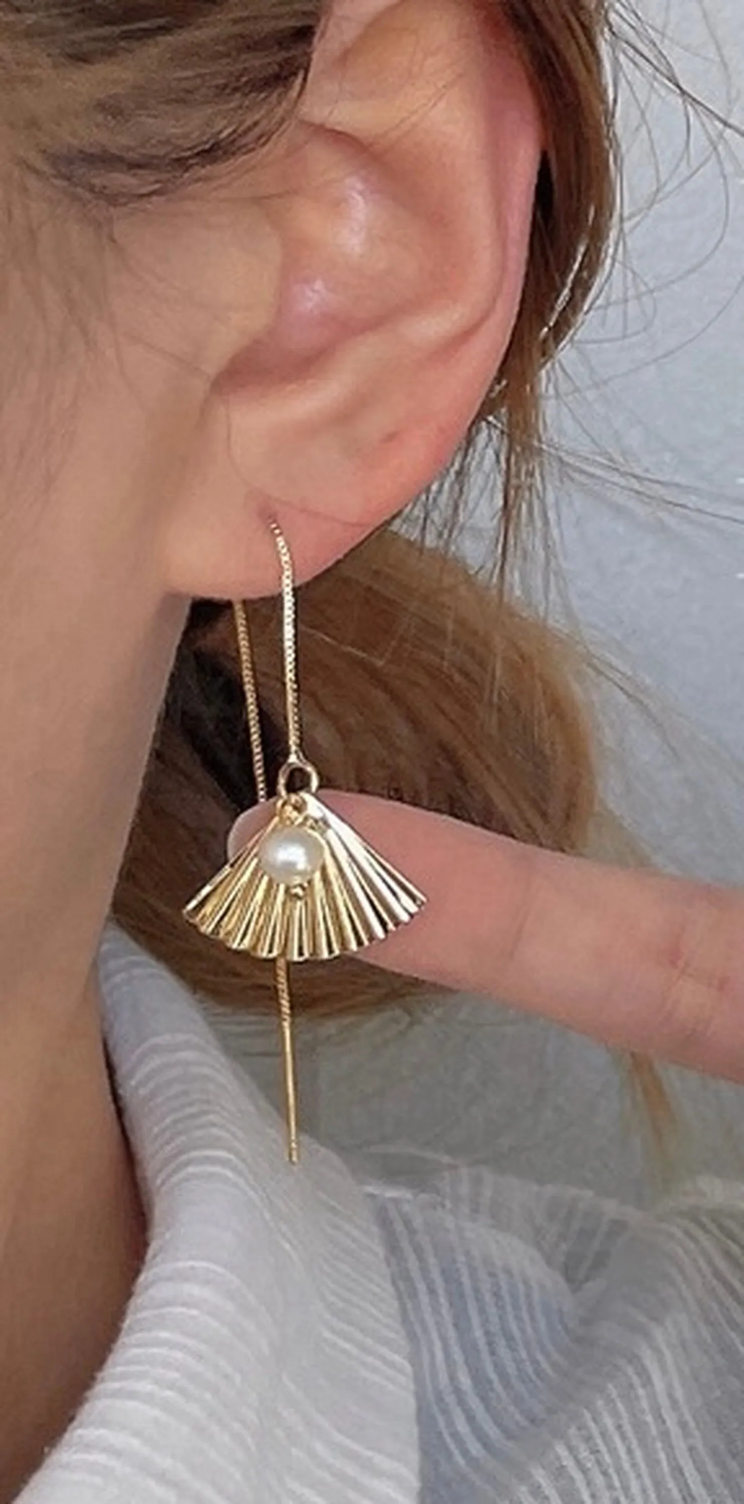 Gold Ginkgo Leaf Threader Earrings