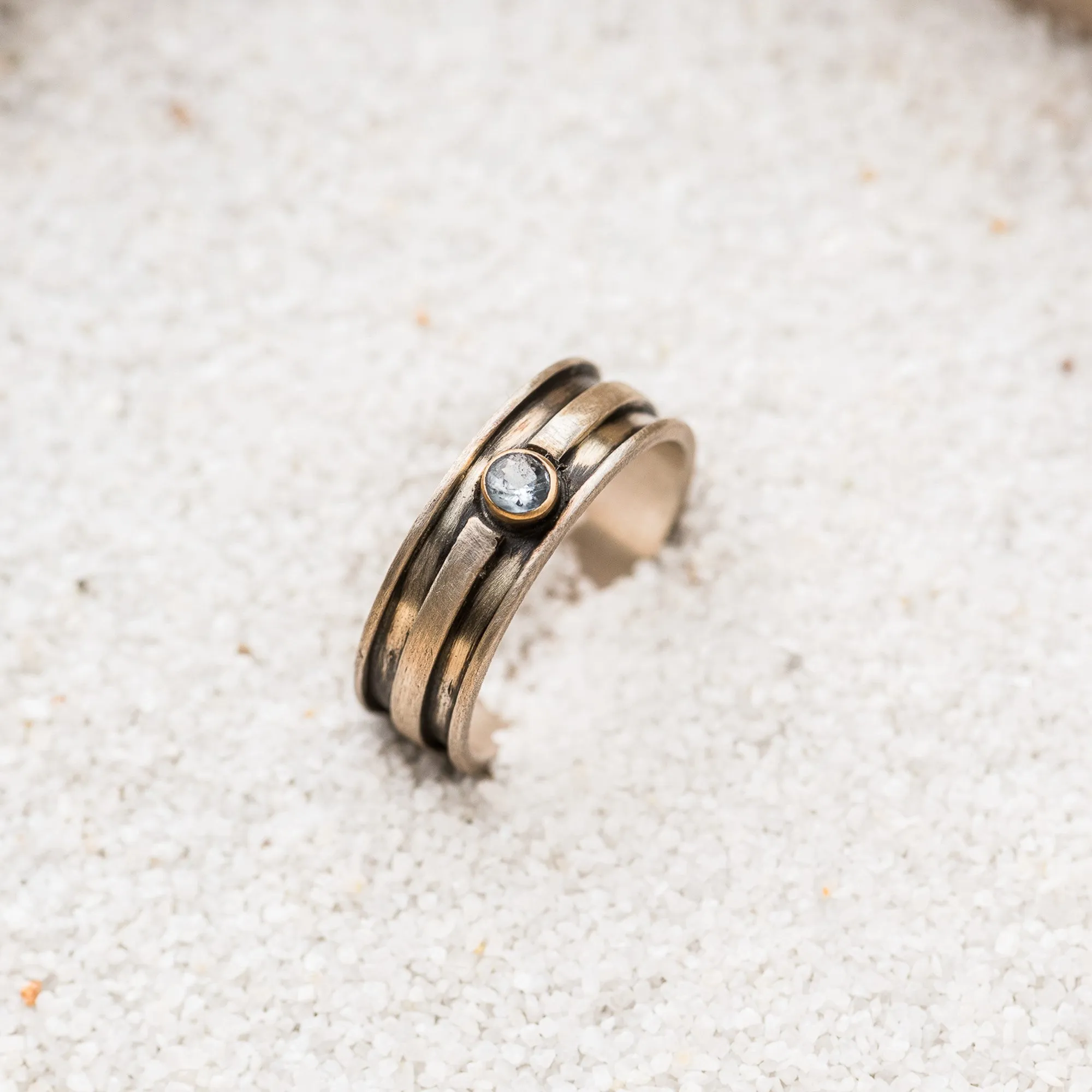 Gray Spinel Ring on Double Channel Band