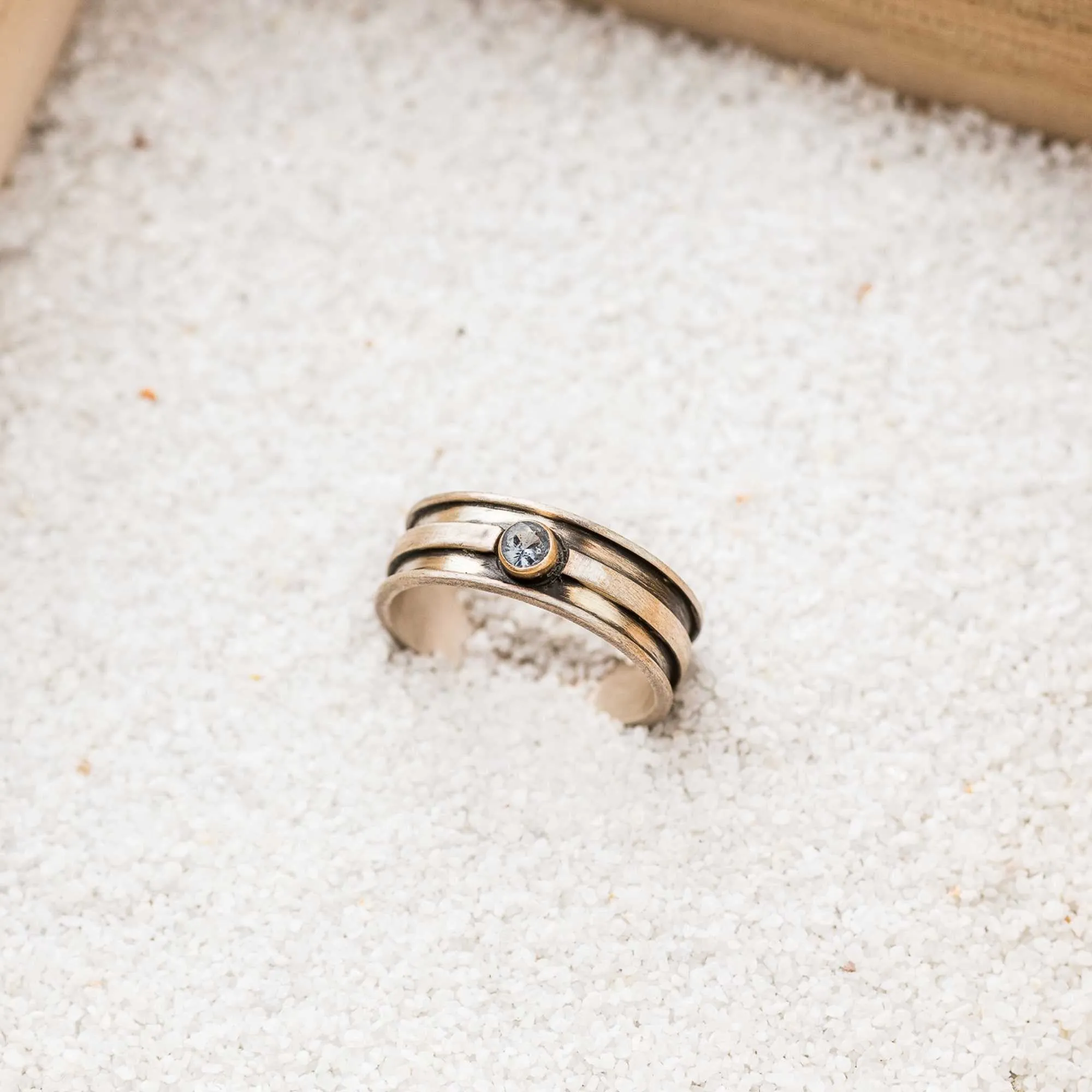 Gray Spinel Ring on Double Channel Band