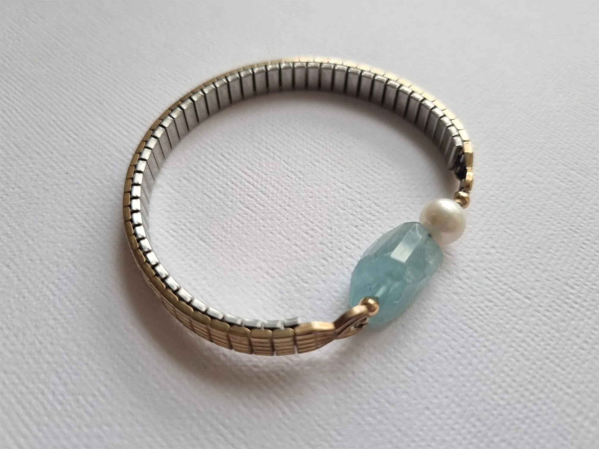 handmade with love | vintage reinvented bracelets for holiday gifts