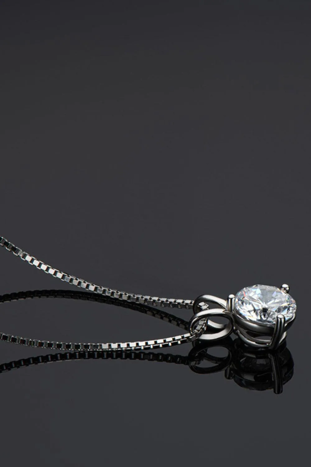 Hazel Blues® | Show Off 1 Carat Moissanite Pendant Necklace