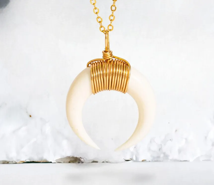 Horn Tusk Necklace