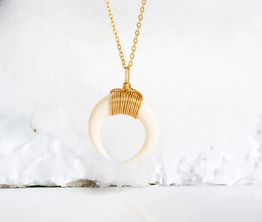 Horn Tusk Necklace