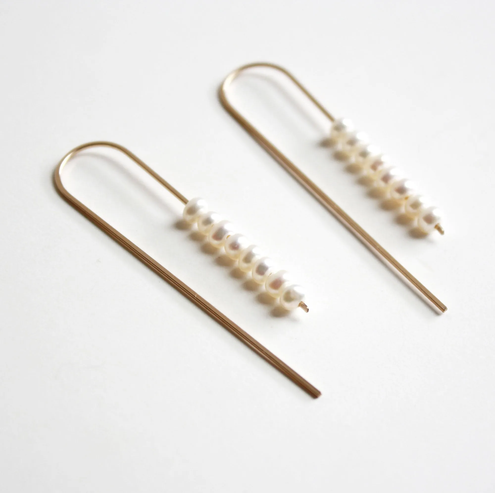 Long Arc Threader Earrings - Small Multiple Pearls