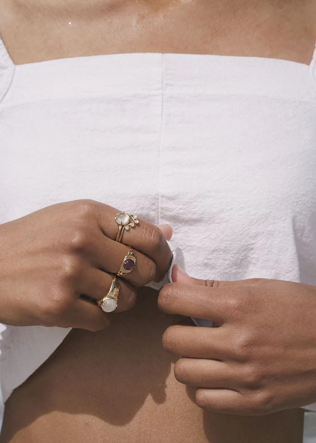 Luna Signet in Moonstone/Moonstone