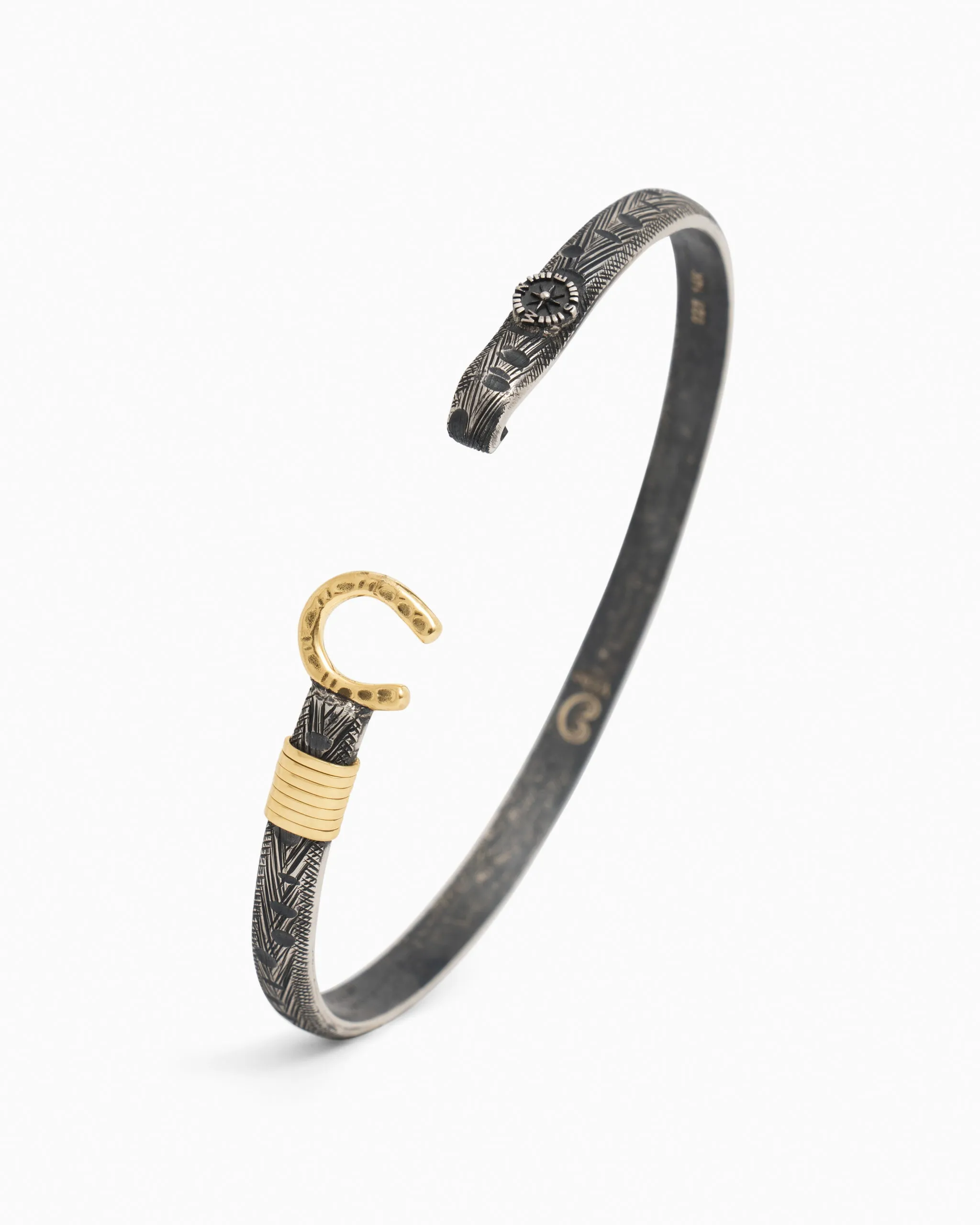 Marine Texture Hook Bracelet with Compass, 5mm