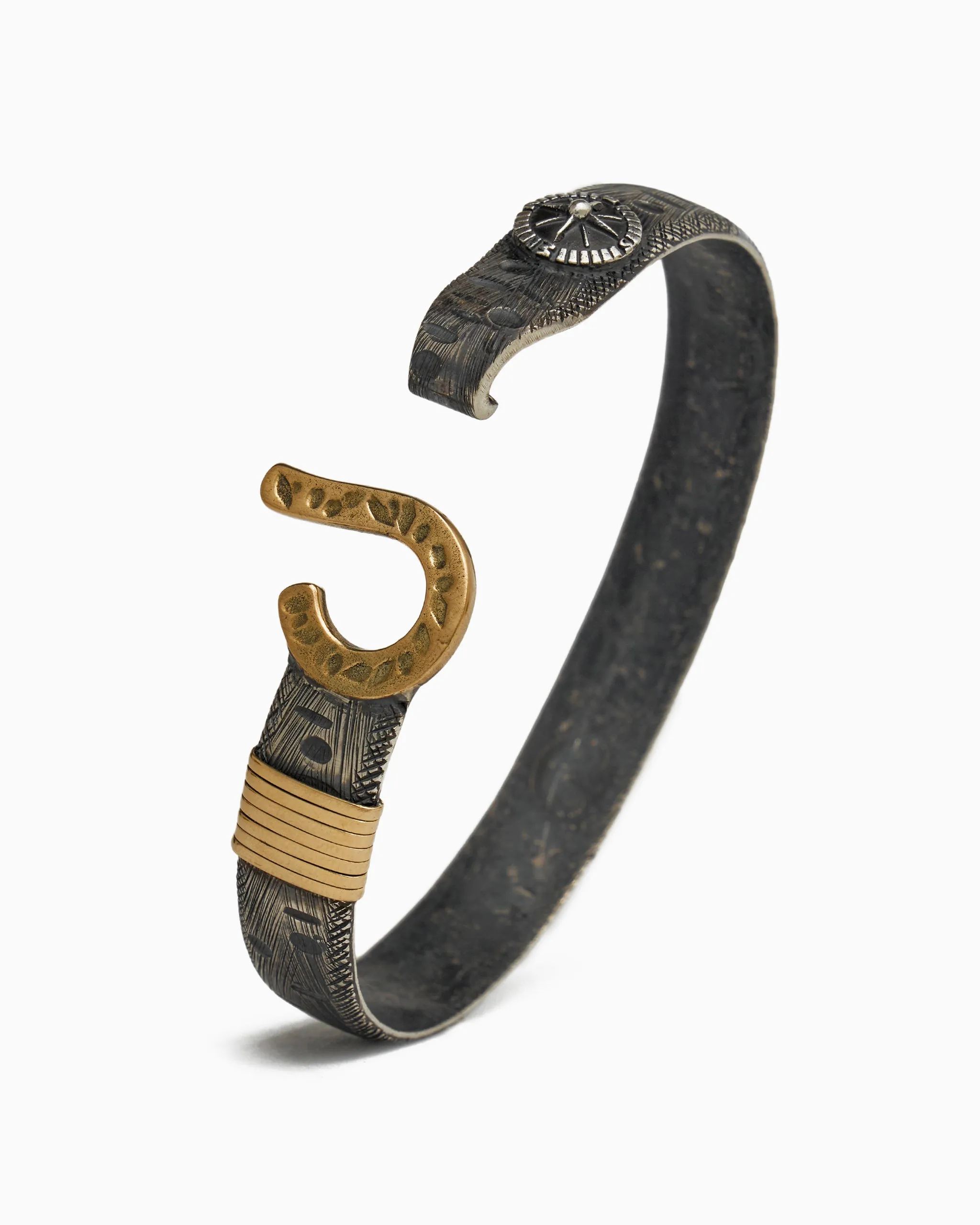 Marine Texture St. John Hook Bracelet with Compass, 10mm