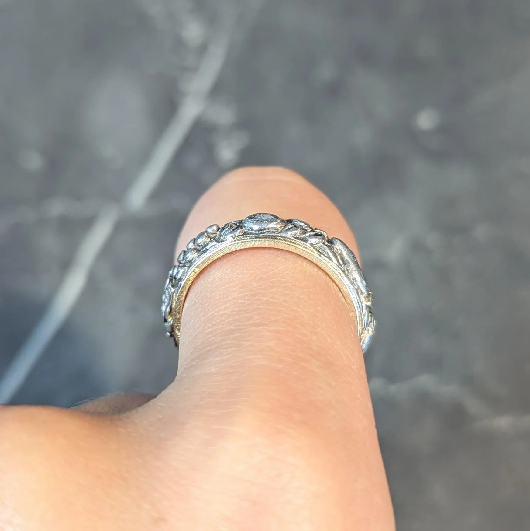 Mario Buccellati 1950's 18K Gold Silver Brunito Fruit Vine Vintage Unisex Eternity Band Ring