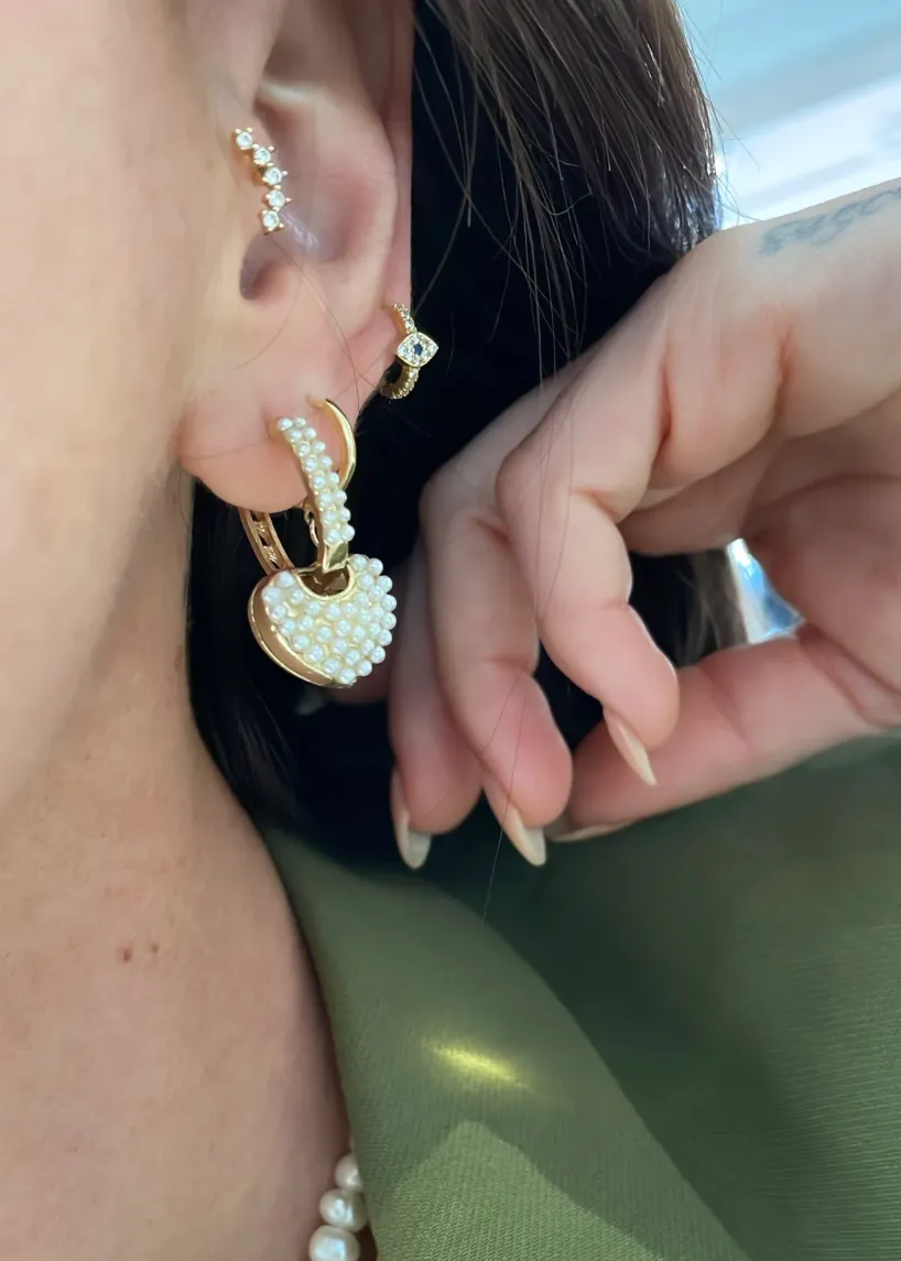 ME THE LABEL Peggy Pearl Hoops - Gold
