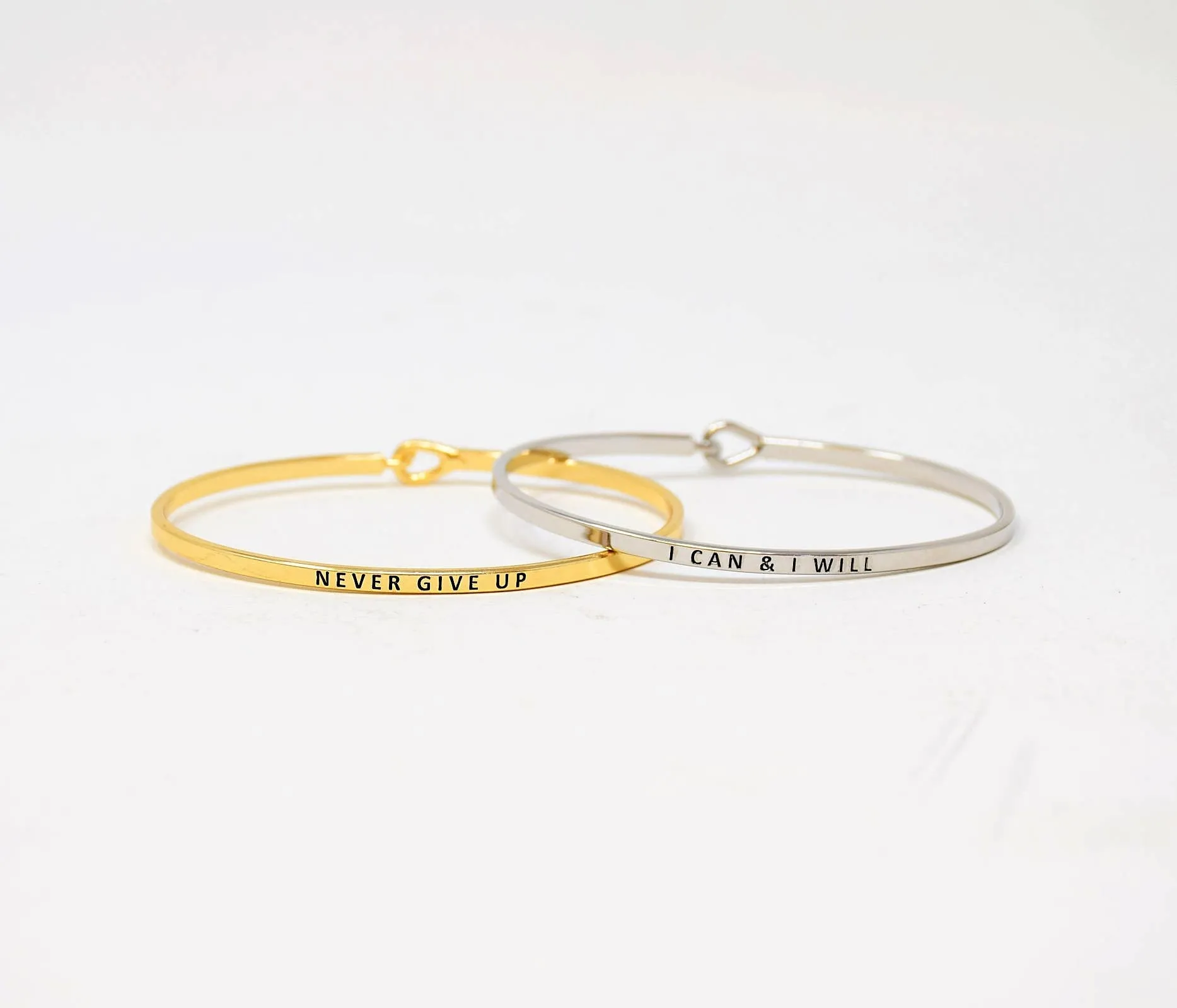 NEVER GIVE UP BRACELET