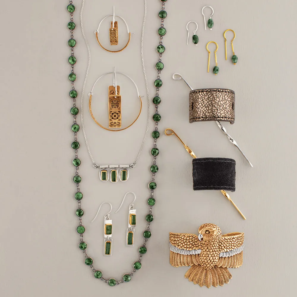 Oblong Stony Dancer Threaders in Natural Emerald & Gold - 1 1/8" L