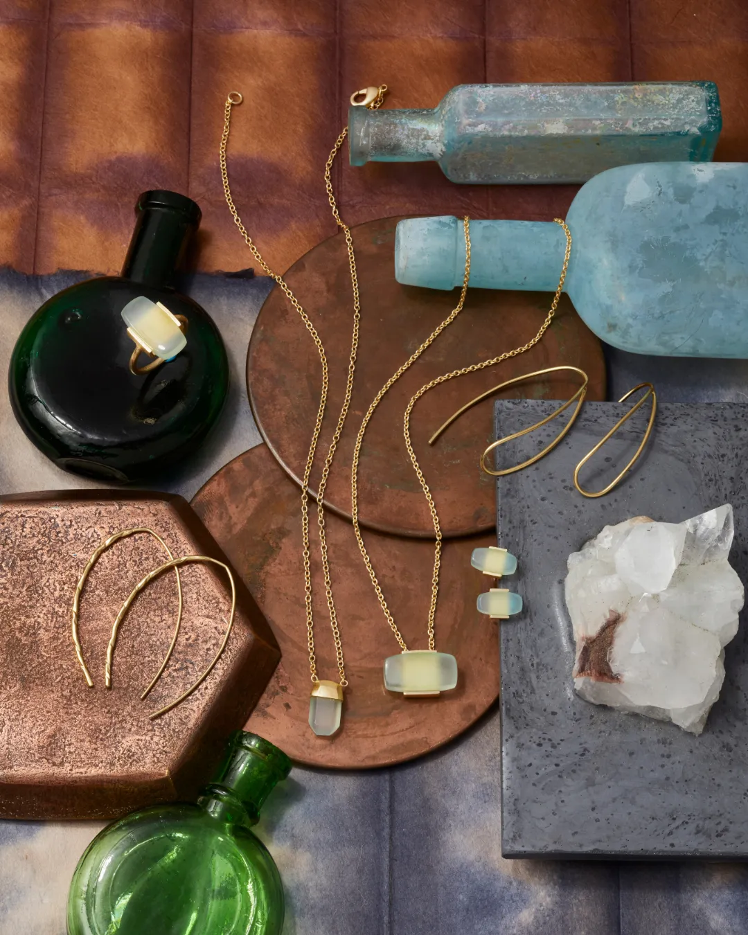OVAL THREADER EARRINGS