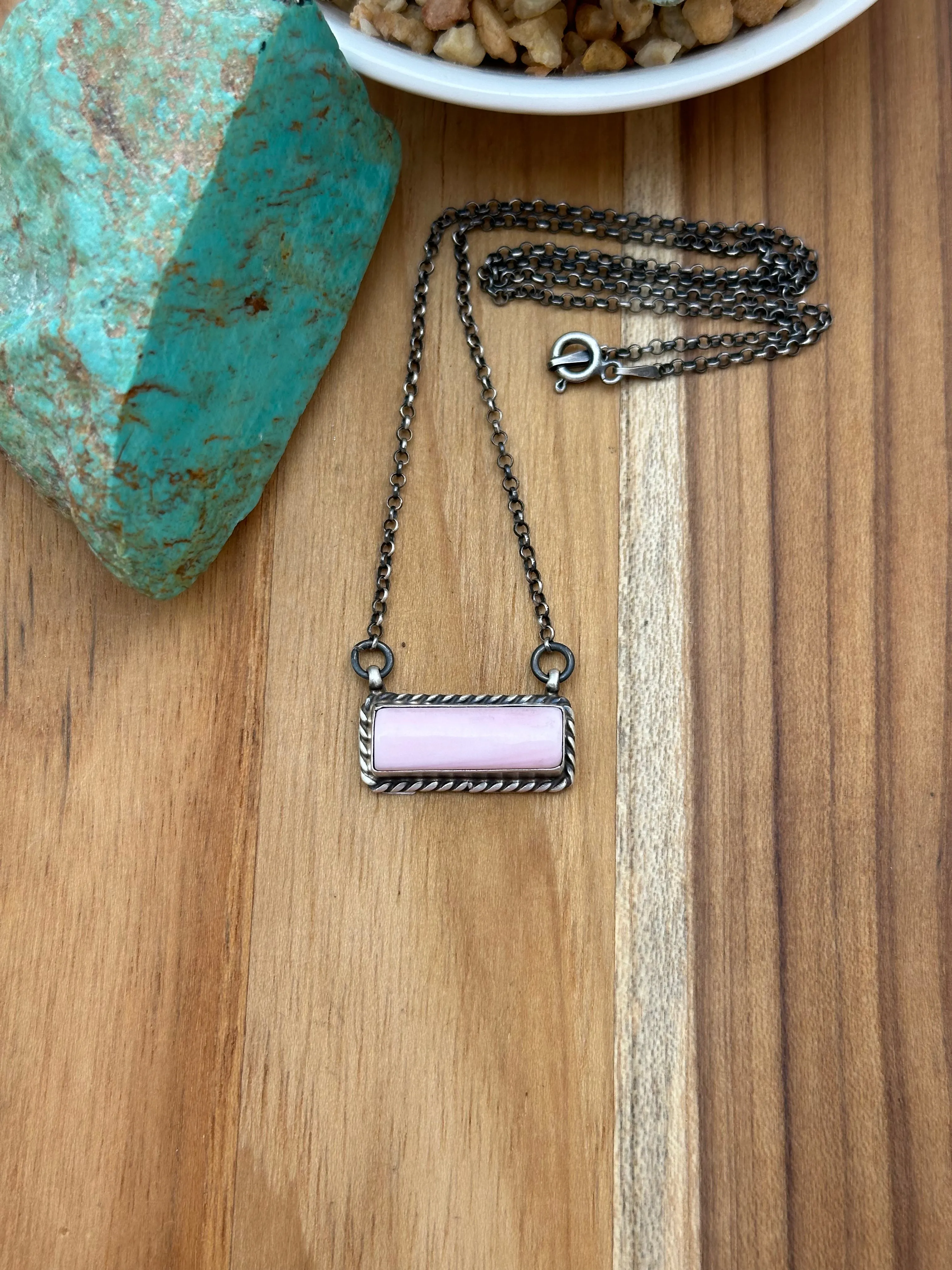 Pink Conch Bar Necklace