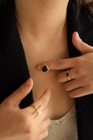 Pipa Onyx Necklace