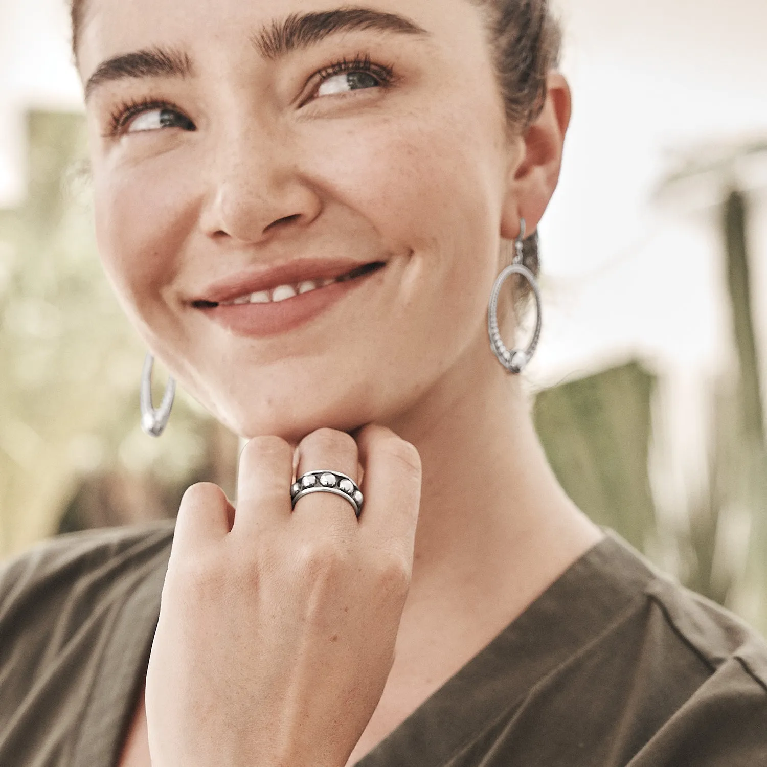 Pretty Tough Stud Ring - J63080