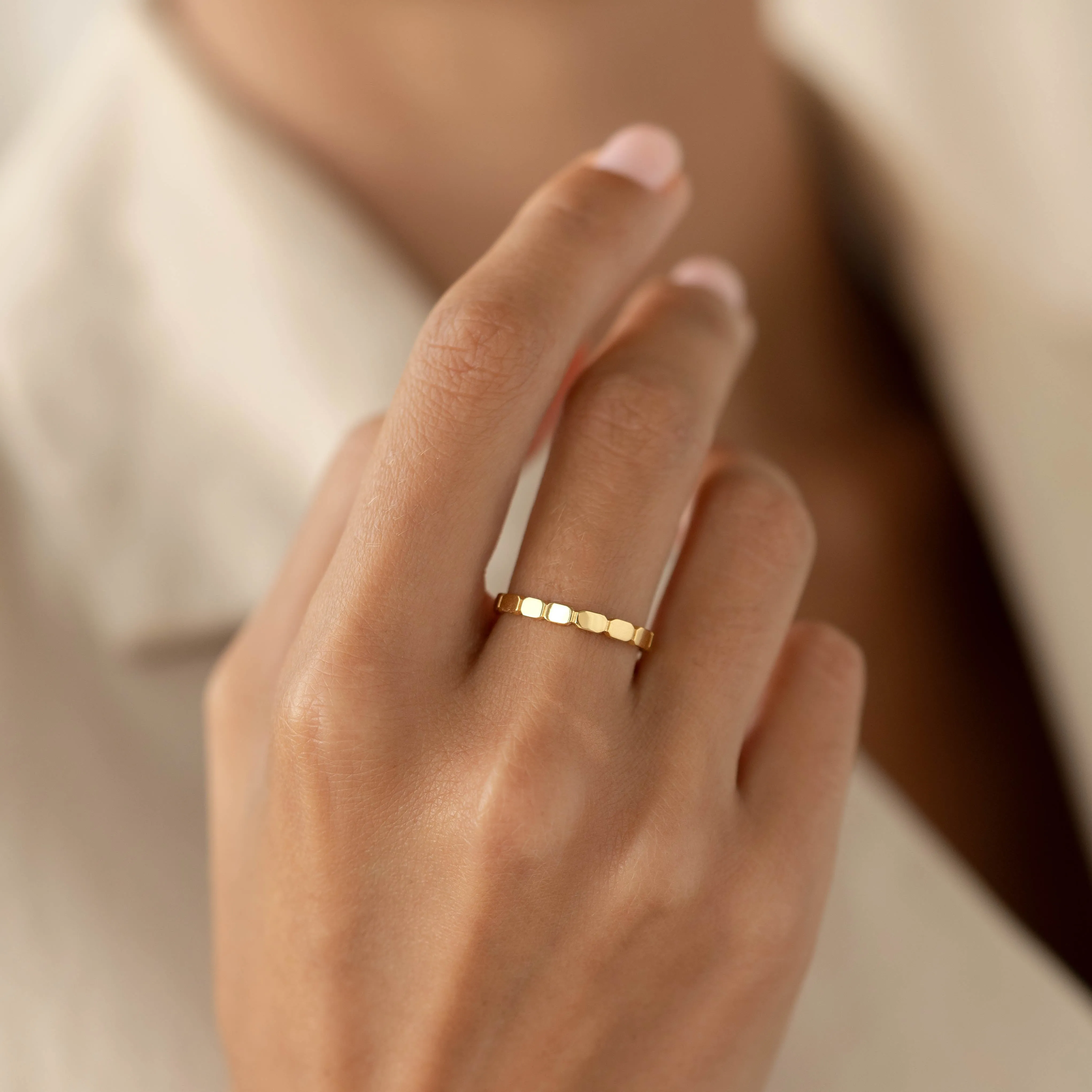 Ribbed Gold Ring - Mika