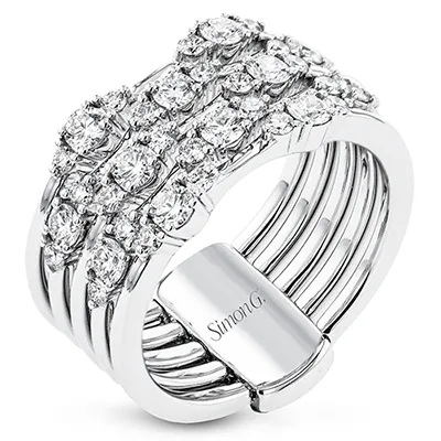 Right Hand Ring In 18k Gold With Diamonds