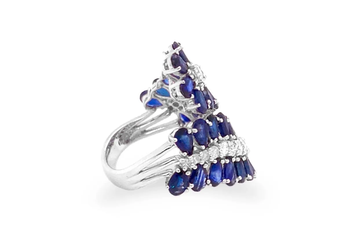 Ring 18kt Gold Leaves Blue Sapphire & Diamonds