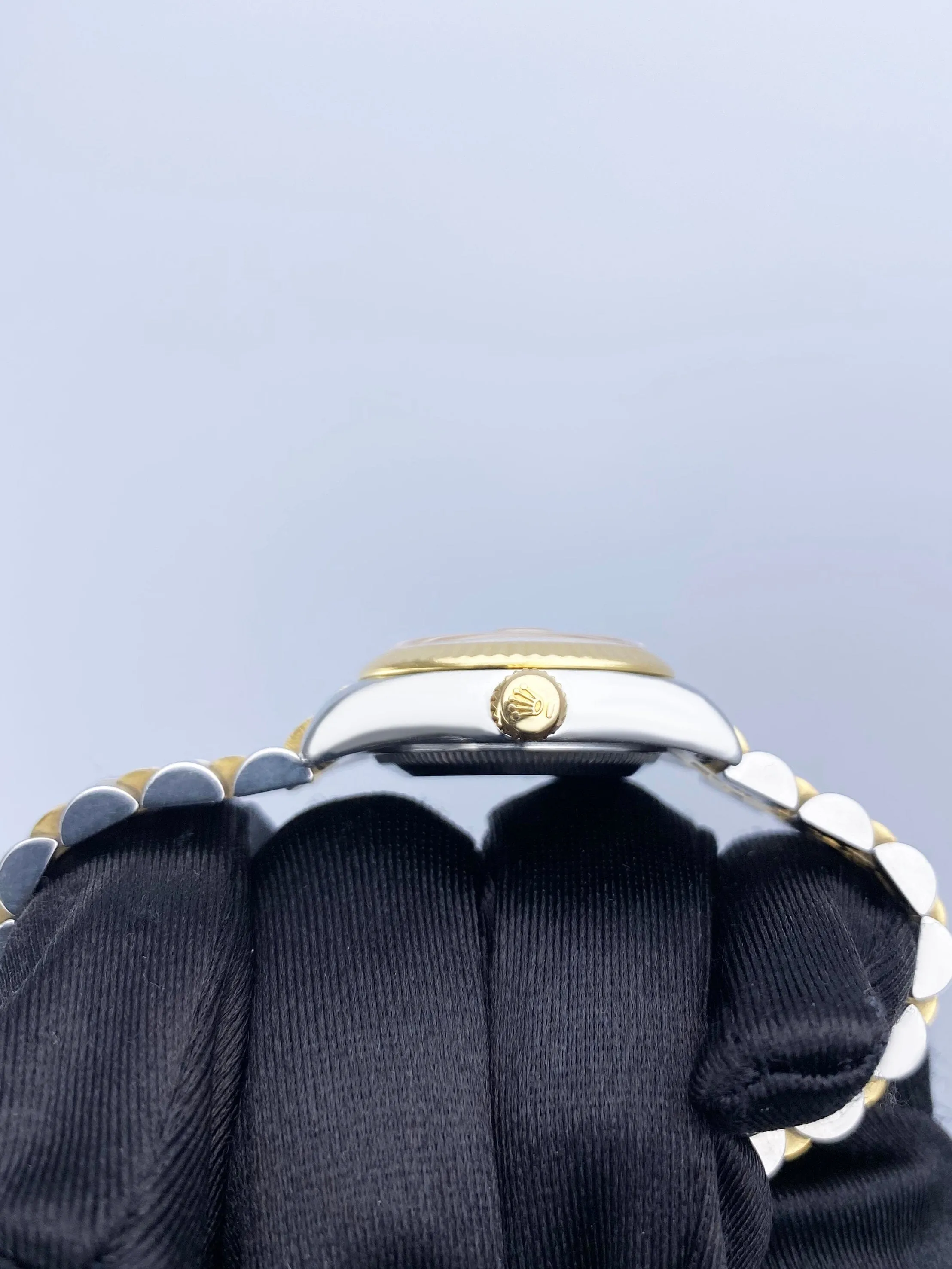 Rolex Datejust 179173 Diamond Champagne Dial Ladies Watch Box Papers