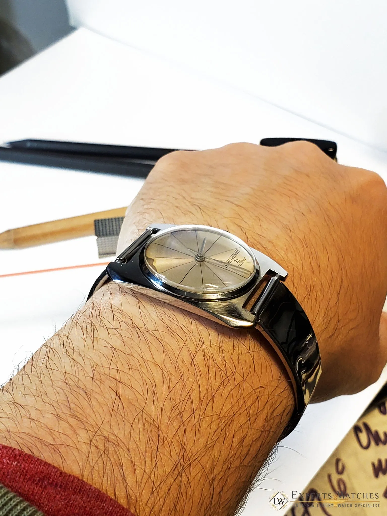 SOLD!!   Vintage 1960's Seiko SkyLiner 6220-7990 21J DiaShock Ultra Thin 6200B Manual Box
