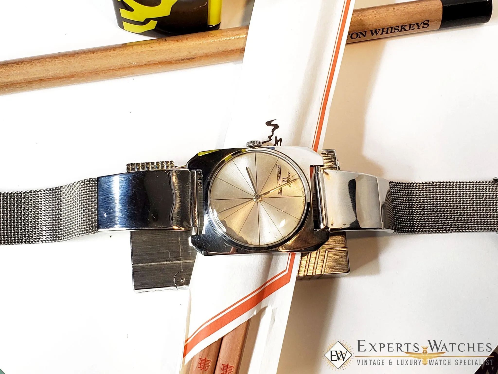 SOLD!!   Vintage 1960's Seiko SkyLiner 6220-7990 21J DiaShock Ultra Thin 6200B Manual Box