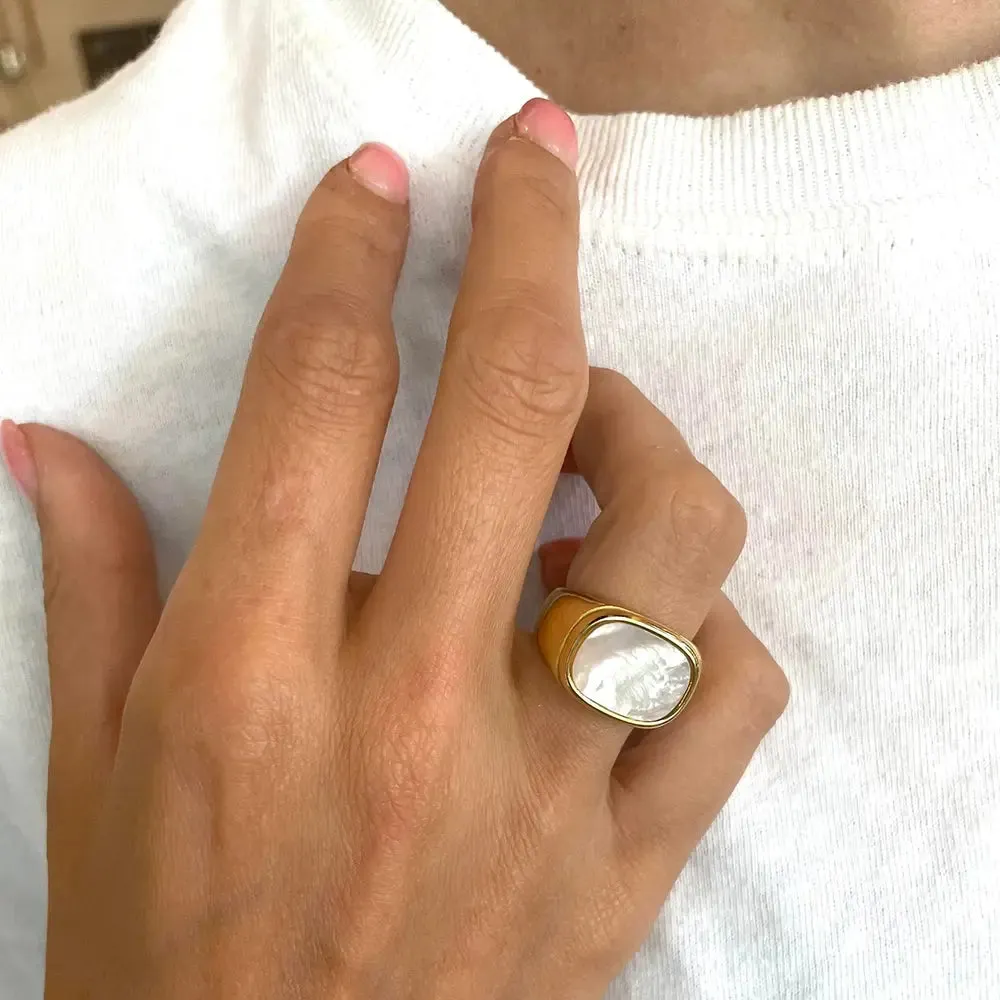 Square Shell Rings